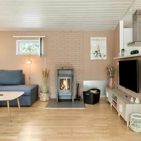 M162-vaeggerlose-solvpilevej-5 *