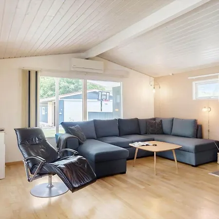 M162-vaeggerlose-solvpilevej-5 Bøtø By