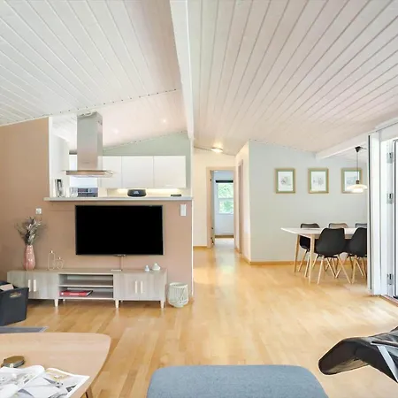 M162-vaeggerlose-solvpilevej-5