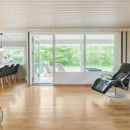 M162-vaeggerlose-solvpilevej-5 Bøtø By