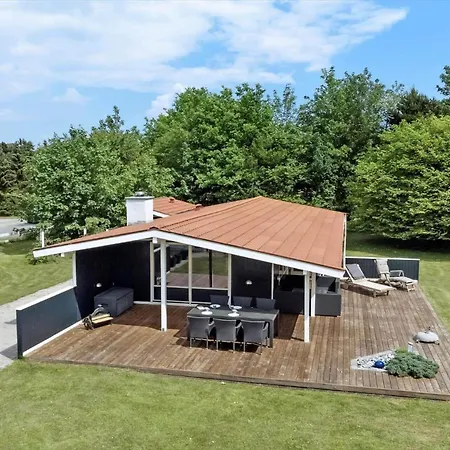 M162-vaeggerlose-solvpilevej-5 * Bøtø By