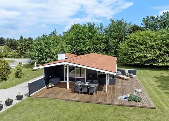 M162-vaeggerlose-solvpilevej-5 * Bøtø By